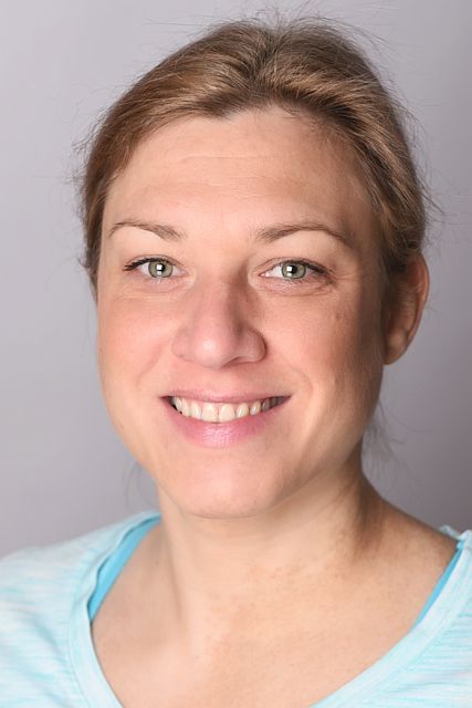 Juliane Braeutigam zu mir1 Juliane Braeutigam zu mir1